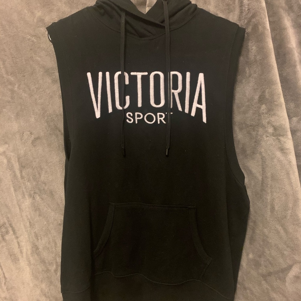 Sporty and Cute workout top!